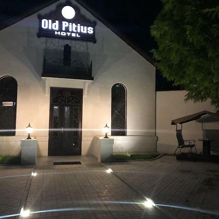 Hotel Old Pitius Pizunda Exterior photo
